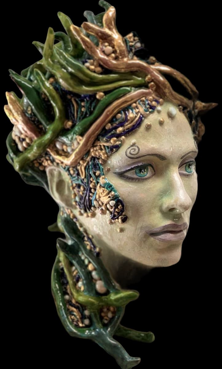 Danu, monumental ceramic goddess sculpture