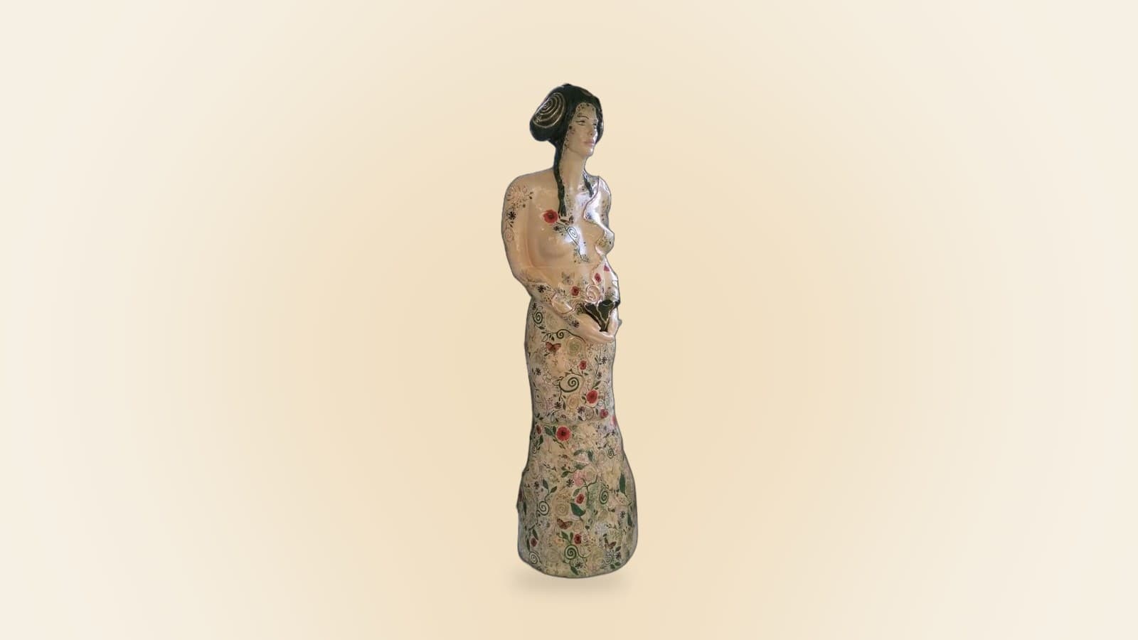 Ceramic sculpture Cerridwen by RHEAsilvia
